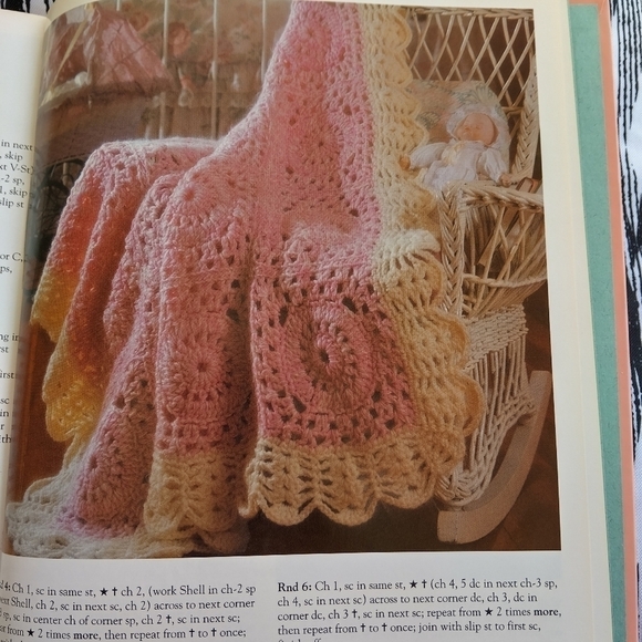 Quick & Cozy Afghans Crochet Crocheting - Picture 6 of 6